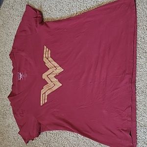 Wonder Woman tee plus size